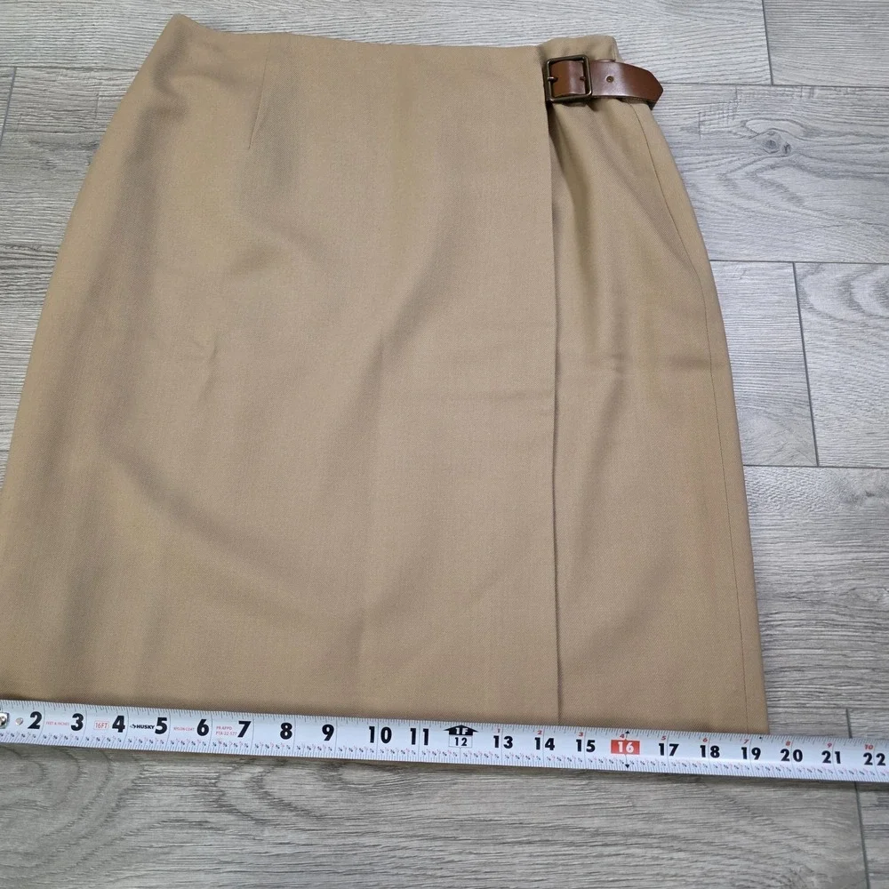 Vintage Talbots Tan 100% Wool Women's Petites‎ Size 8 USA Button Wrap Skirt